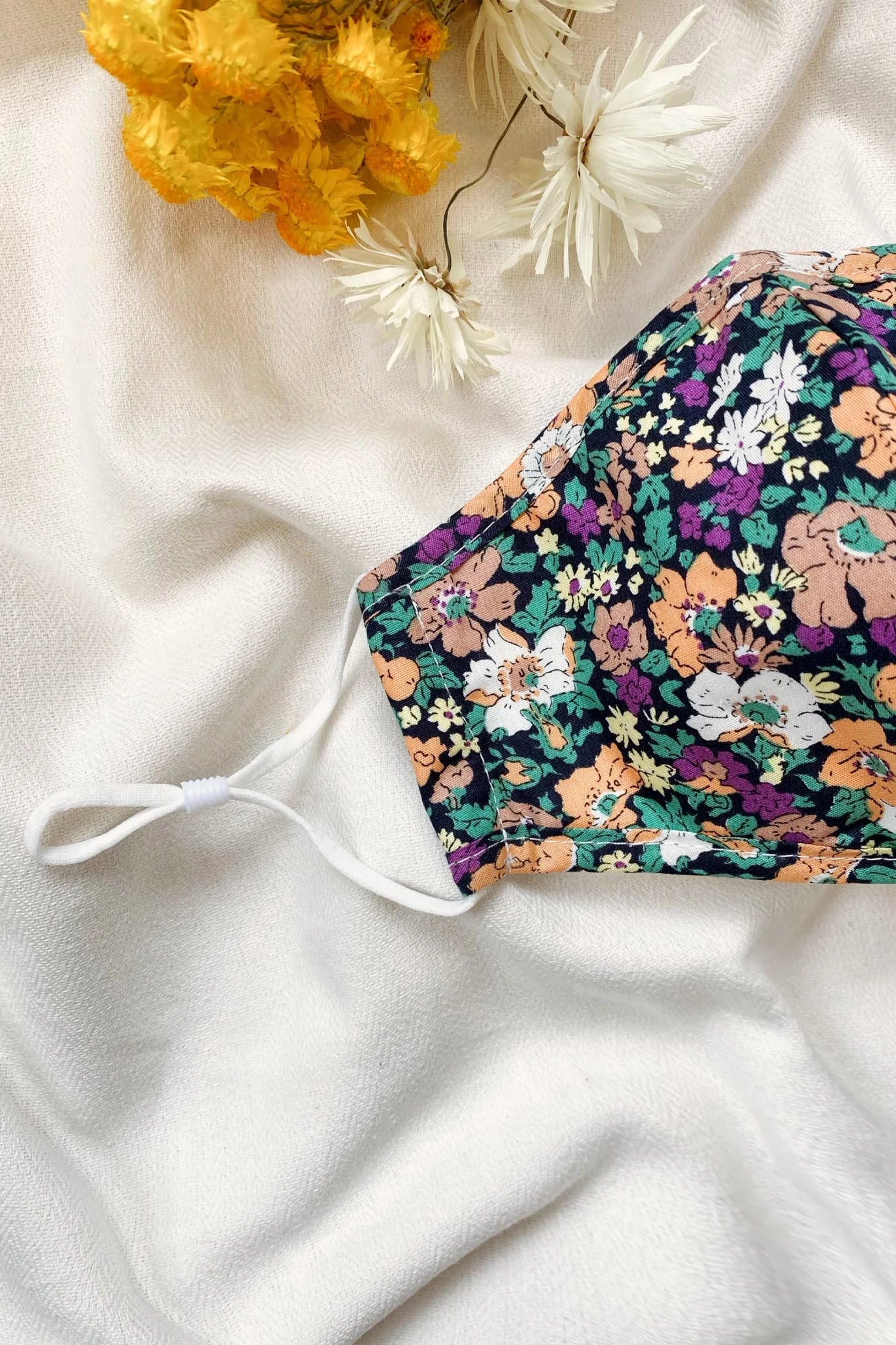 Wildflower Mask Floral Print Black