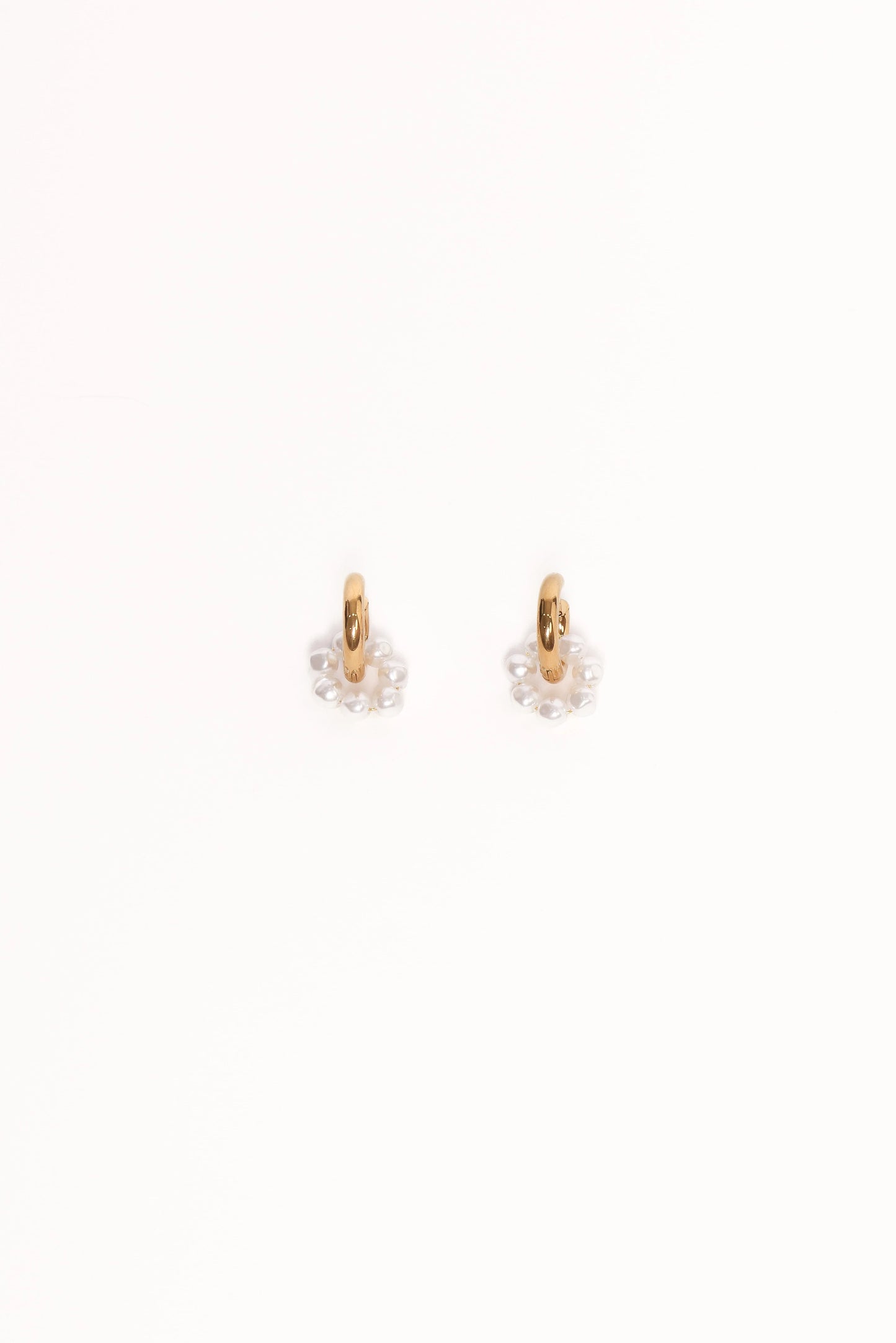 Cheri Earrings - Gold/Pearl