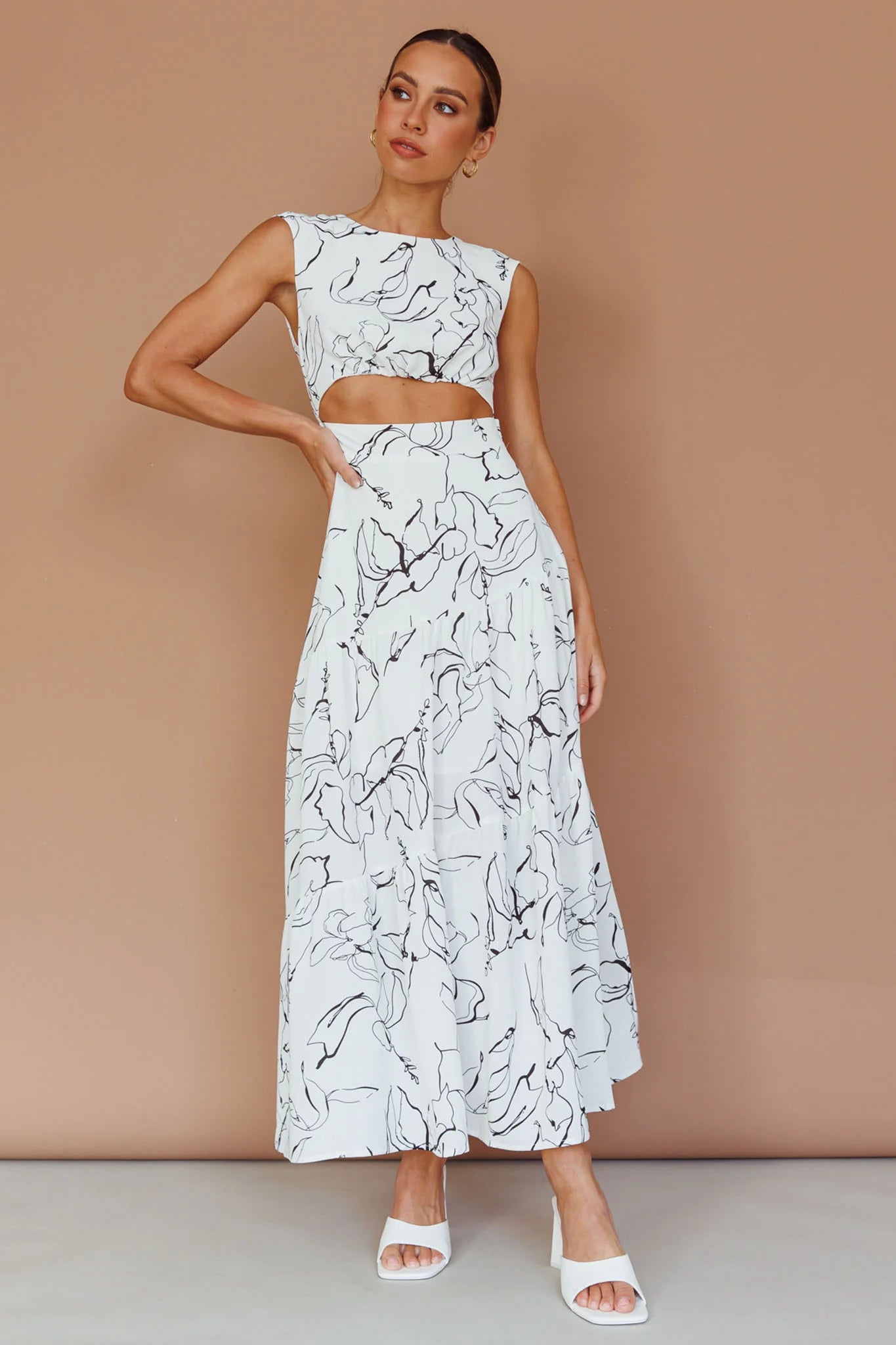 Shaniqua Cut-Out Sleeveless Midi Dress Print White