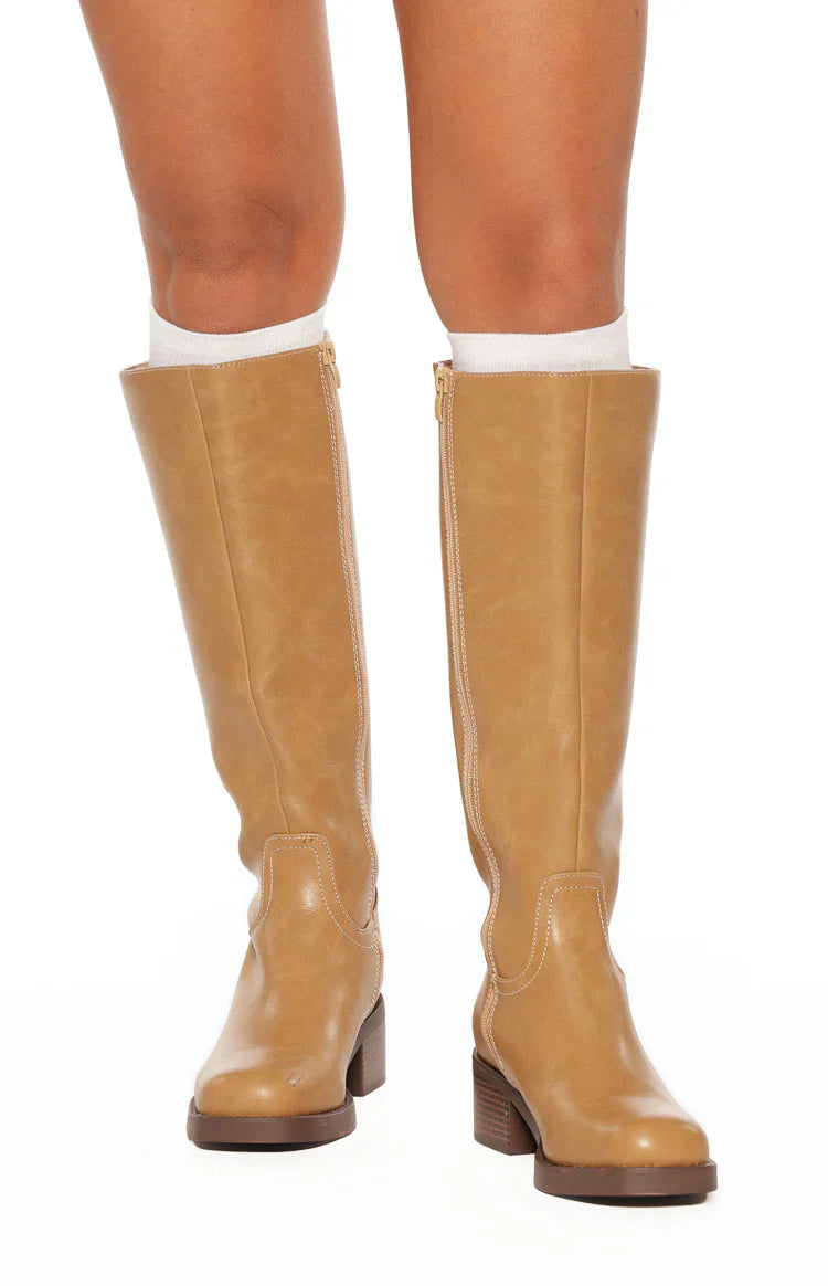 Juniper Camel Mid Length Boots