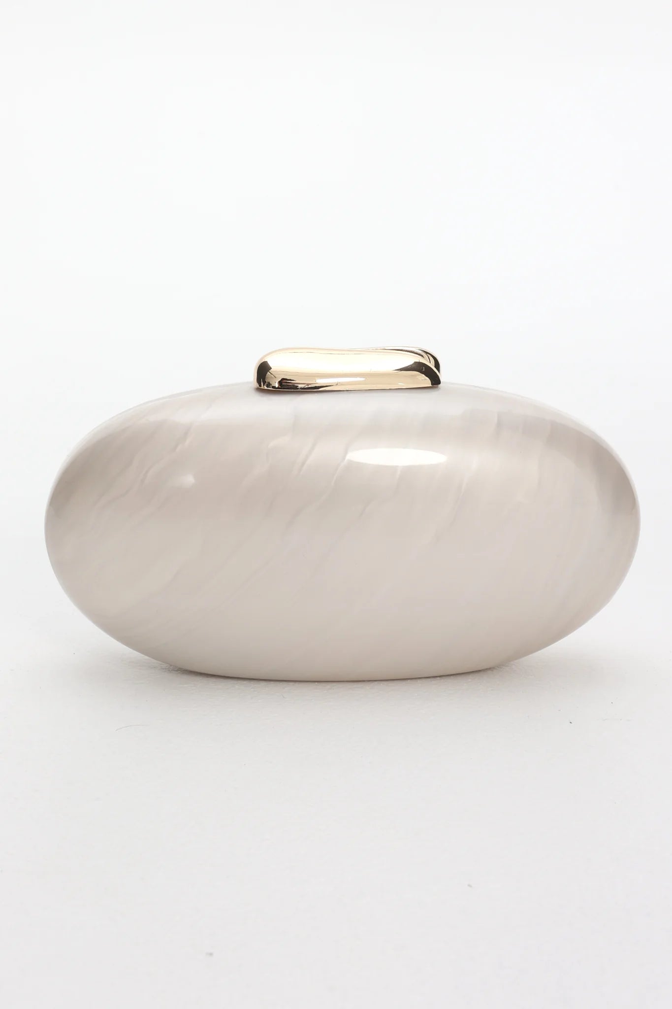 Nialah Oval Clutch Pearl