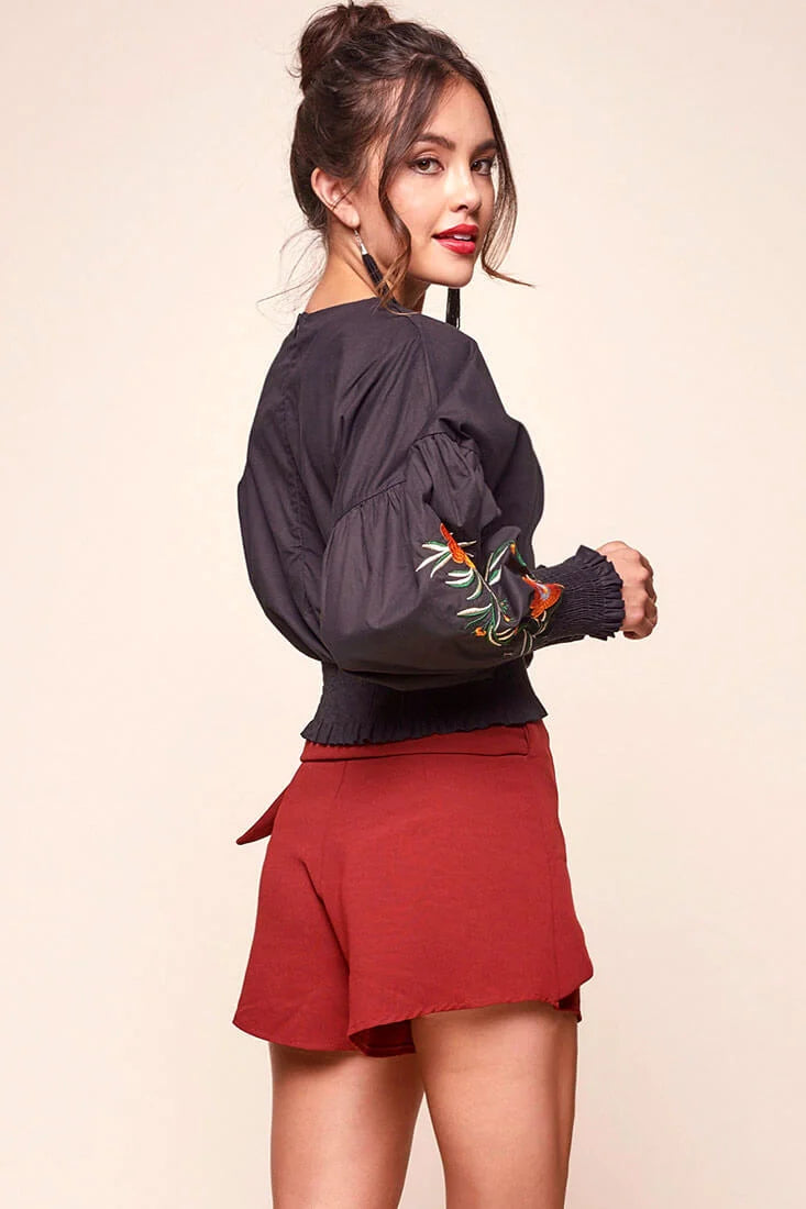 Halle Floral Puff Sleeved Cropped Top Black