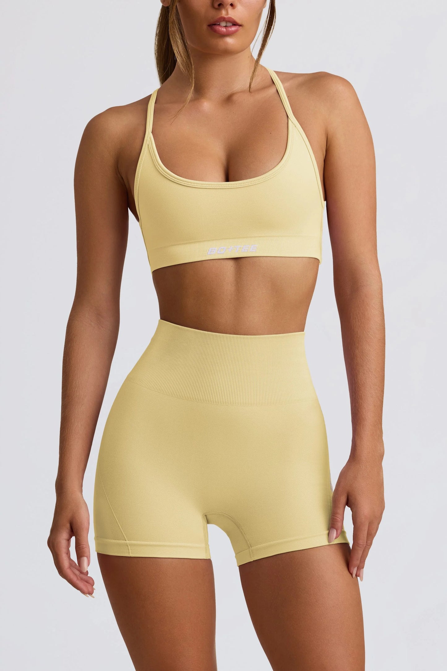 Super Sculpt Seamless Backless Sports Bra in Butter Yellow