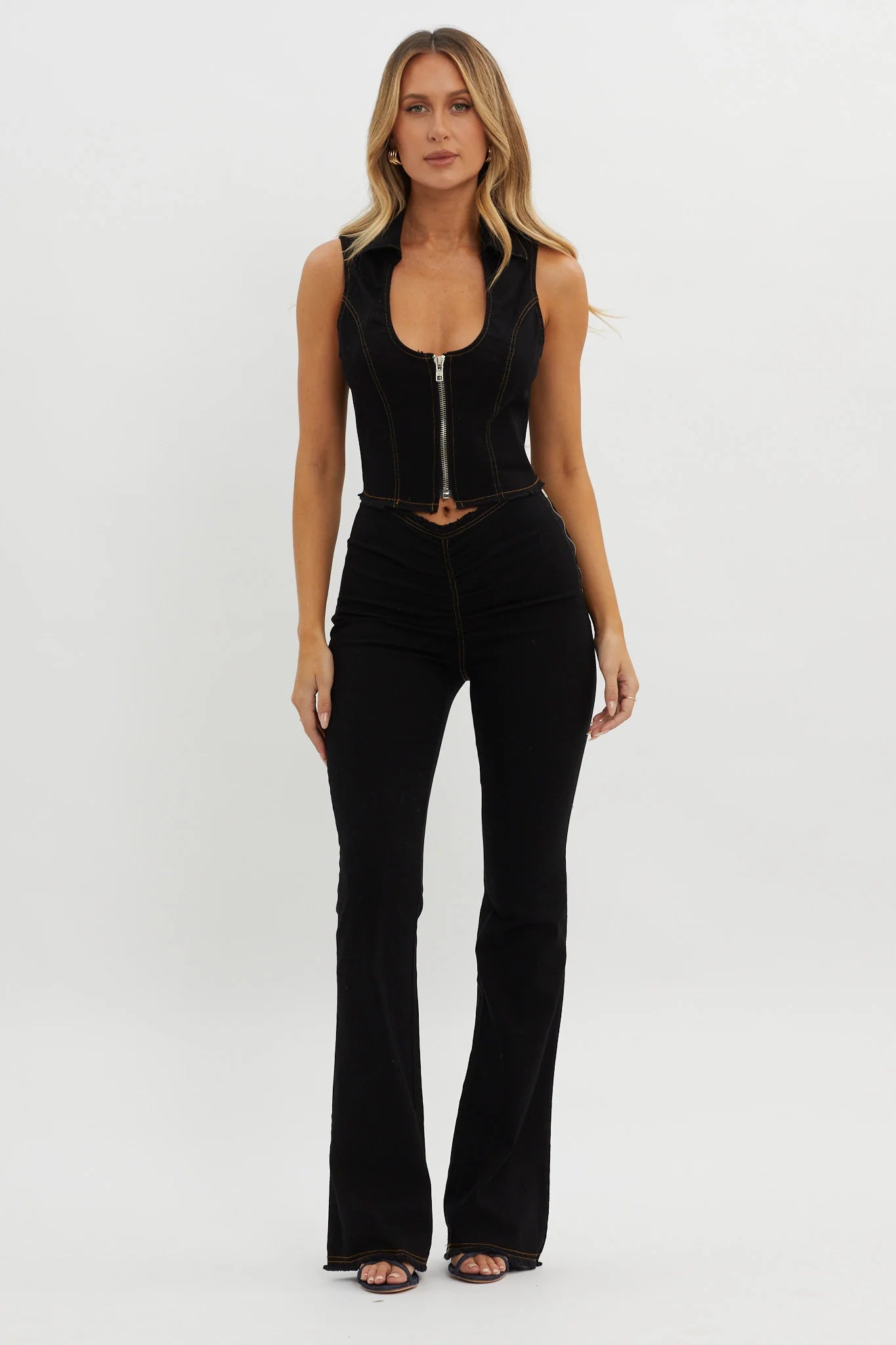 Nikia Zip Front Top Black