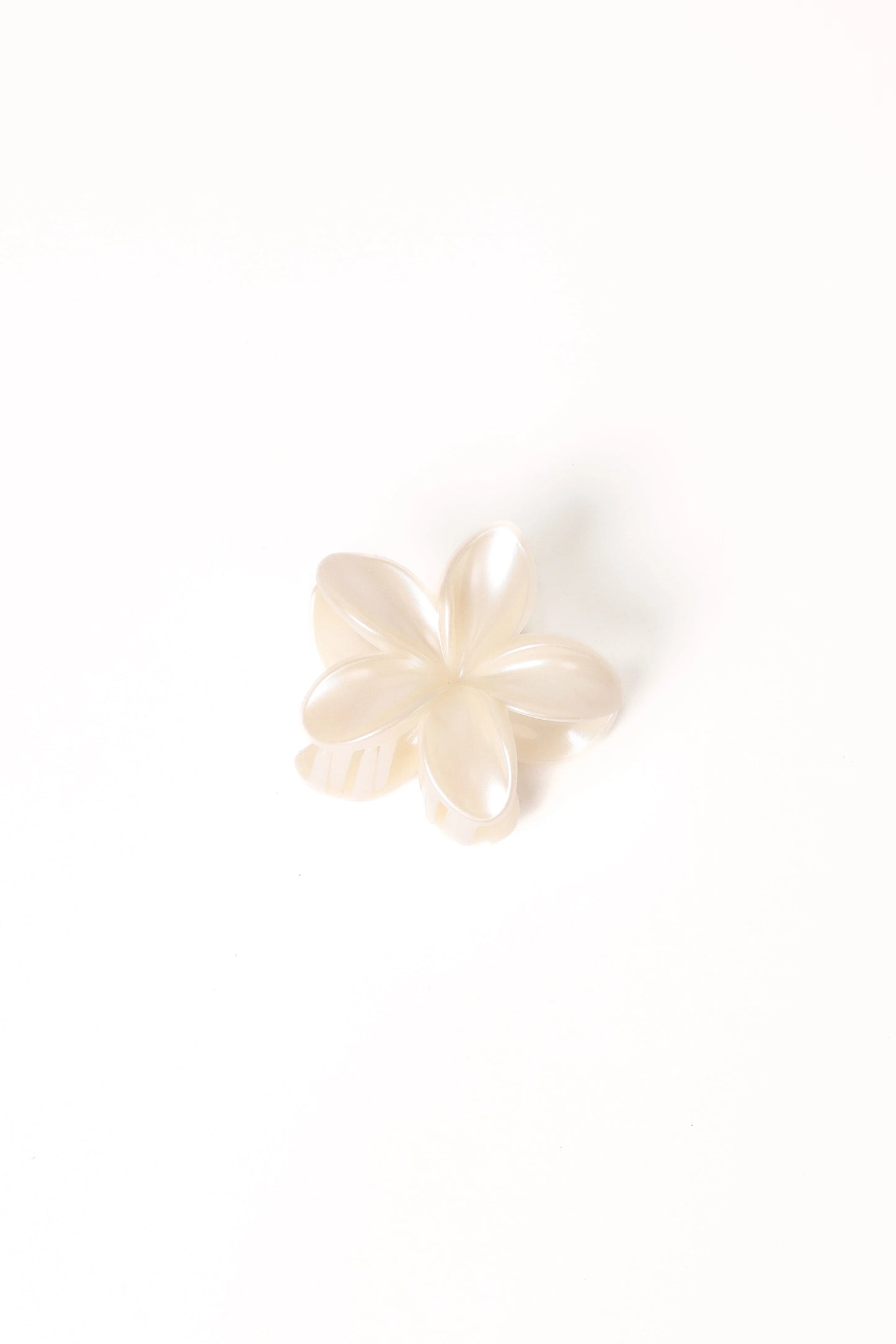 Tiarne Hair Clip - White