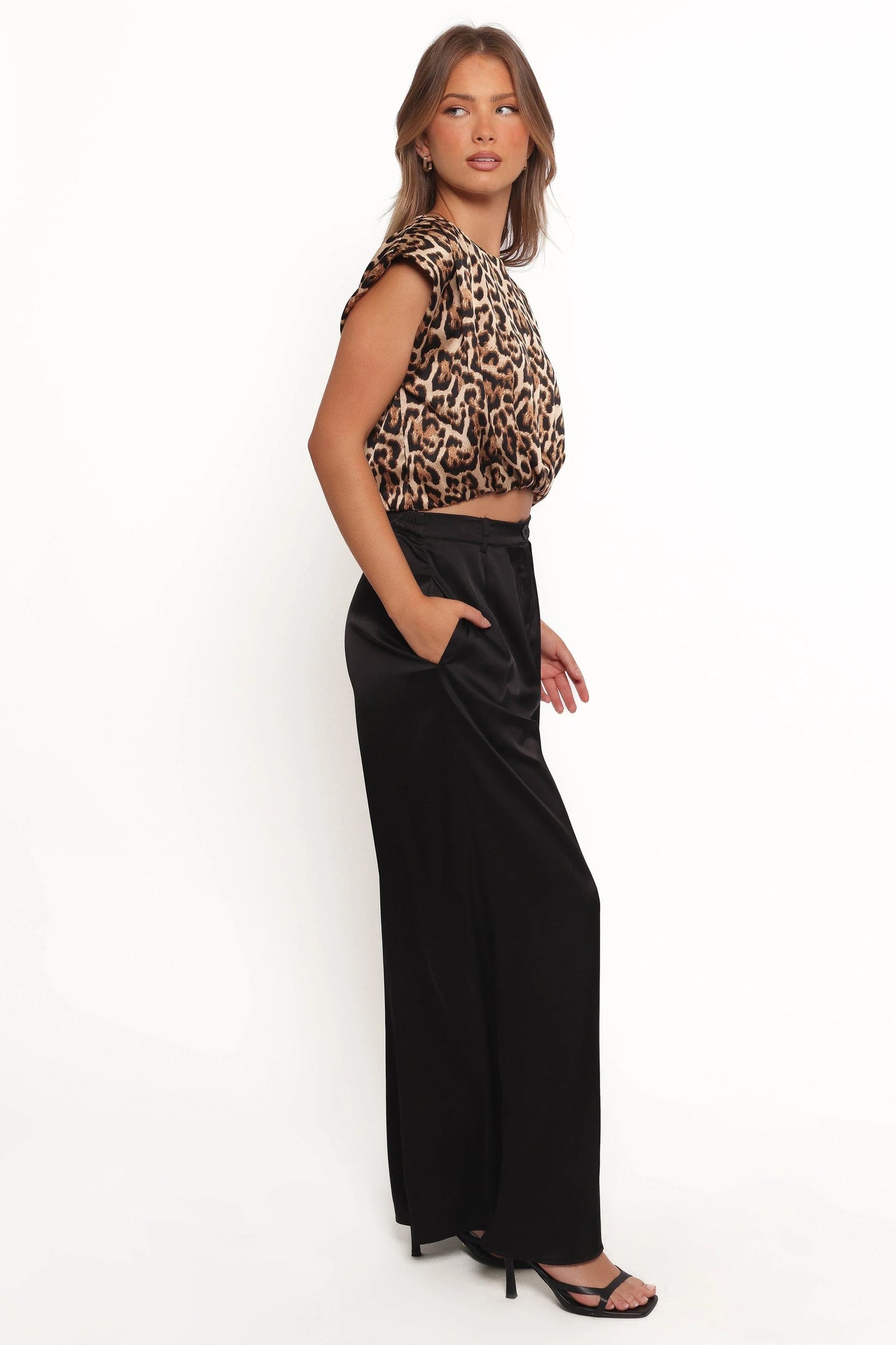 Harlow Two Piece Set - Tan Black