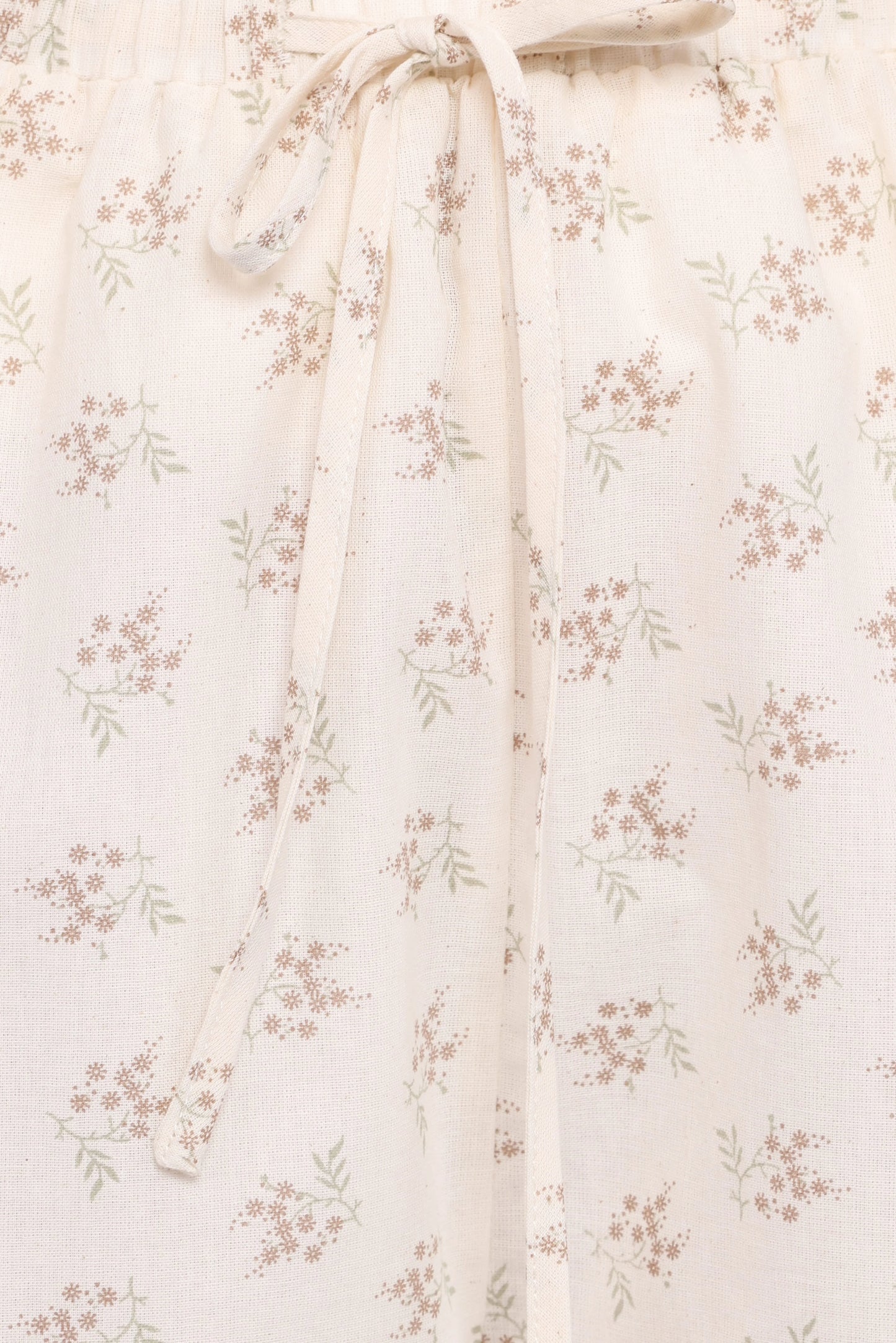 Ashlee Shorts - White Floral