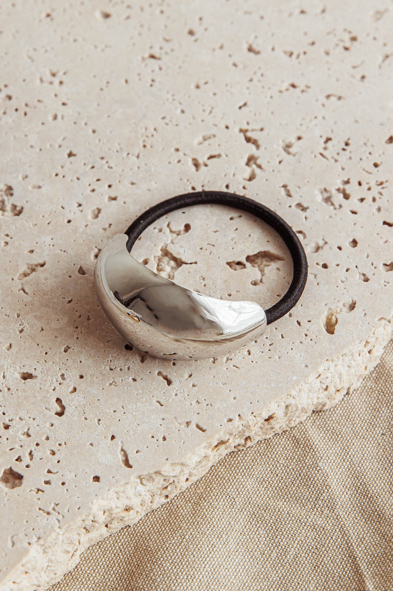 Cindy Hair Tie Dark Silver