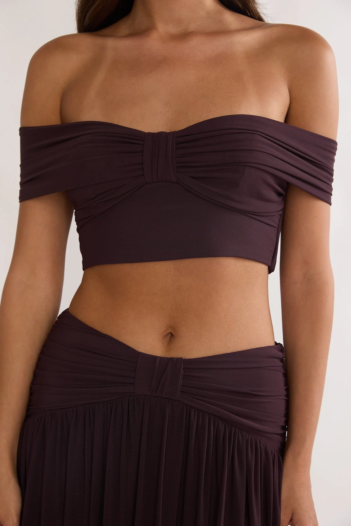 Farela Off-Shoulder Crop Top Coffee