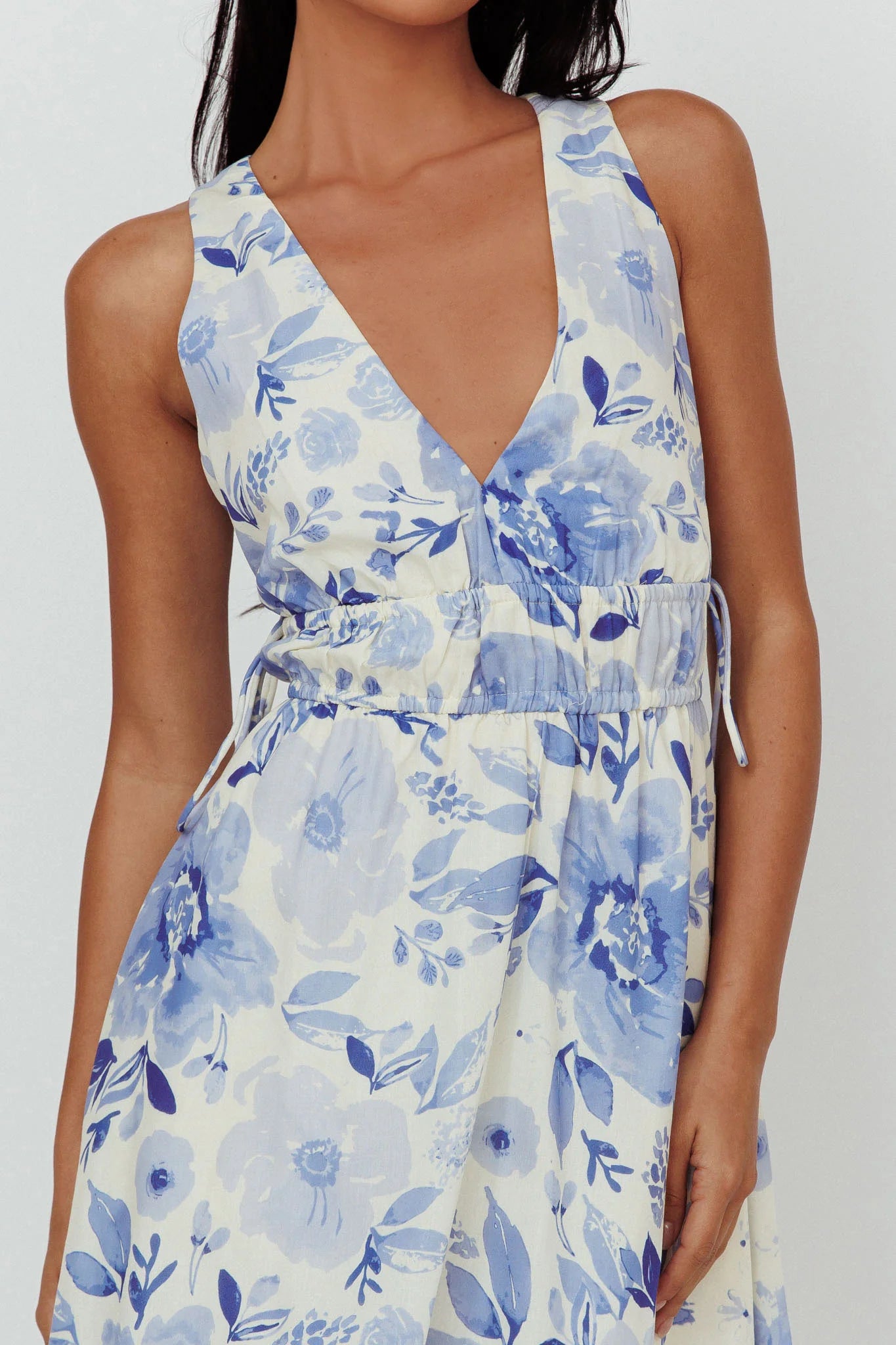 Perla V-Neck Drawstring Maxi Dress Floral Blue
