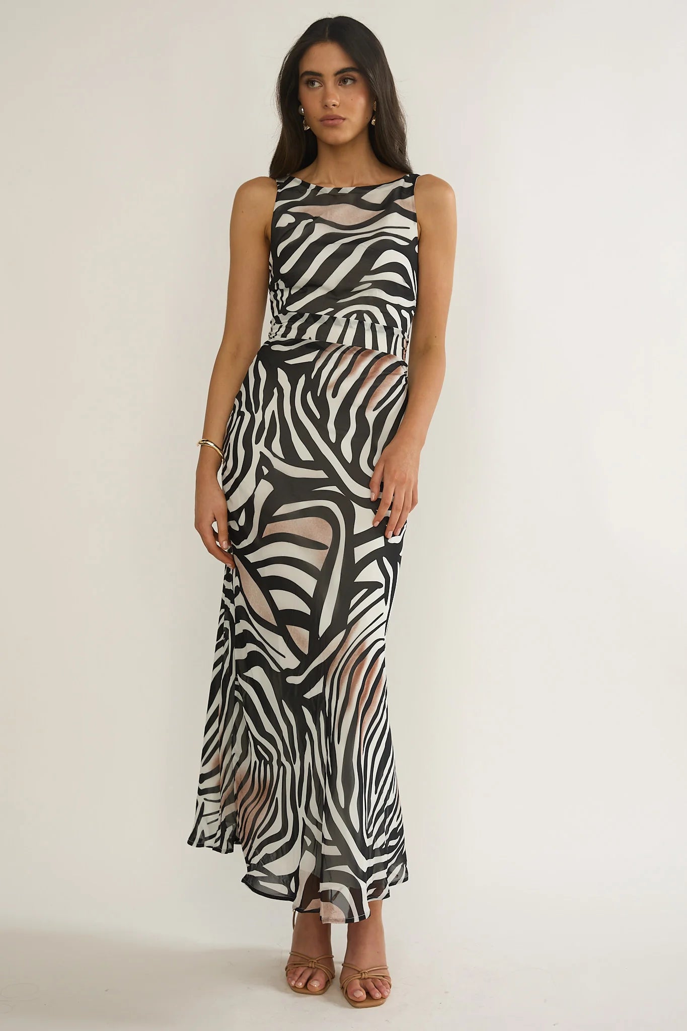 Floating Tied Low Back Maxi Dress Print Black/White
