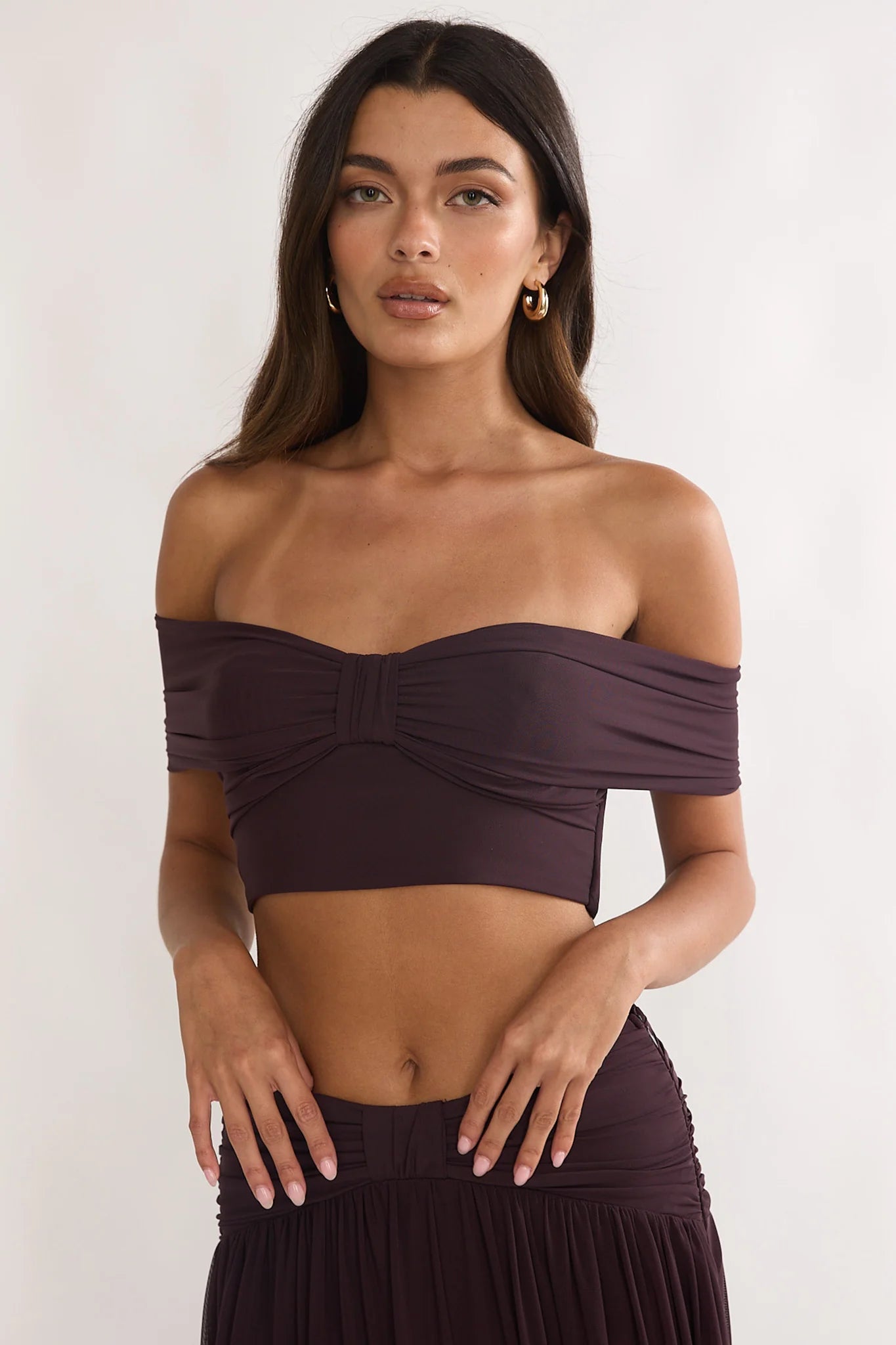 Farela Off-Shoulder Crop Top Coffee