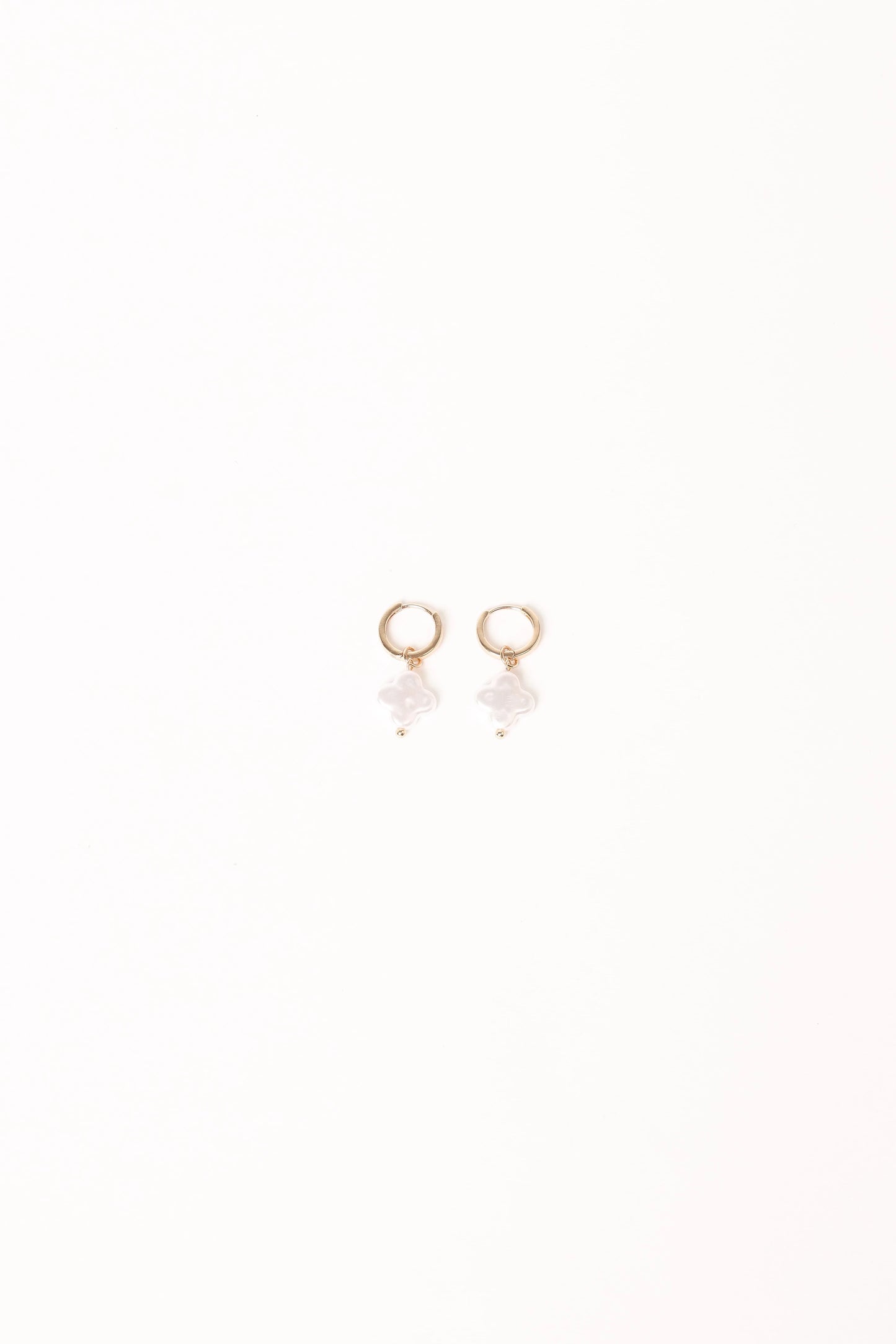 Kieran Earrings - Gold/Pearl