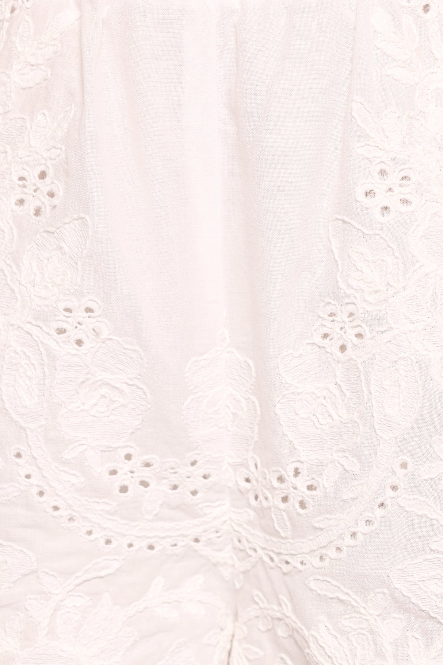 Tanis Embroidered Shorts - White