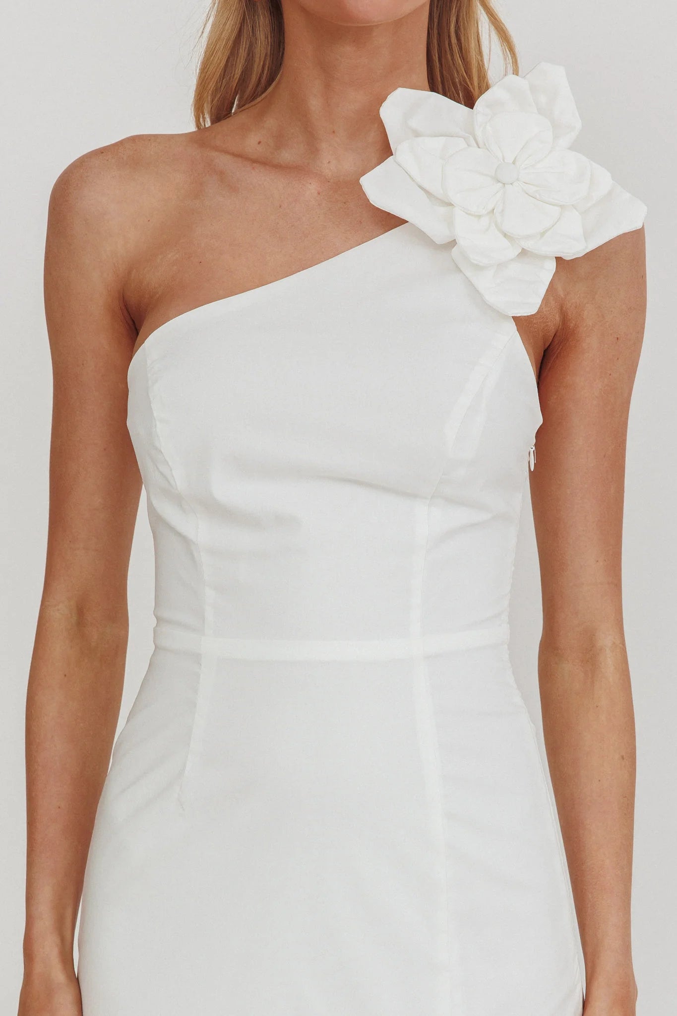 Dena One-Shoulder Frill Hem Maxi Dress White