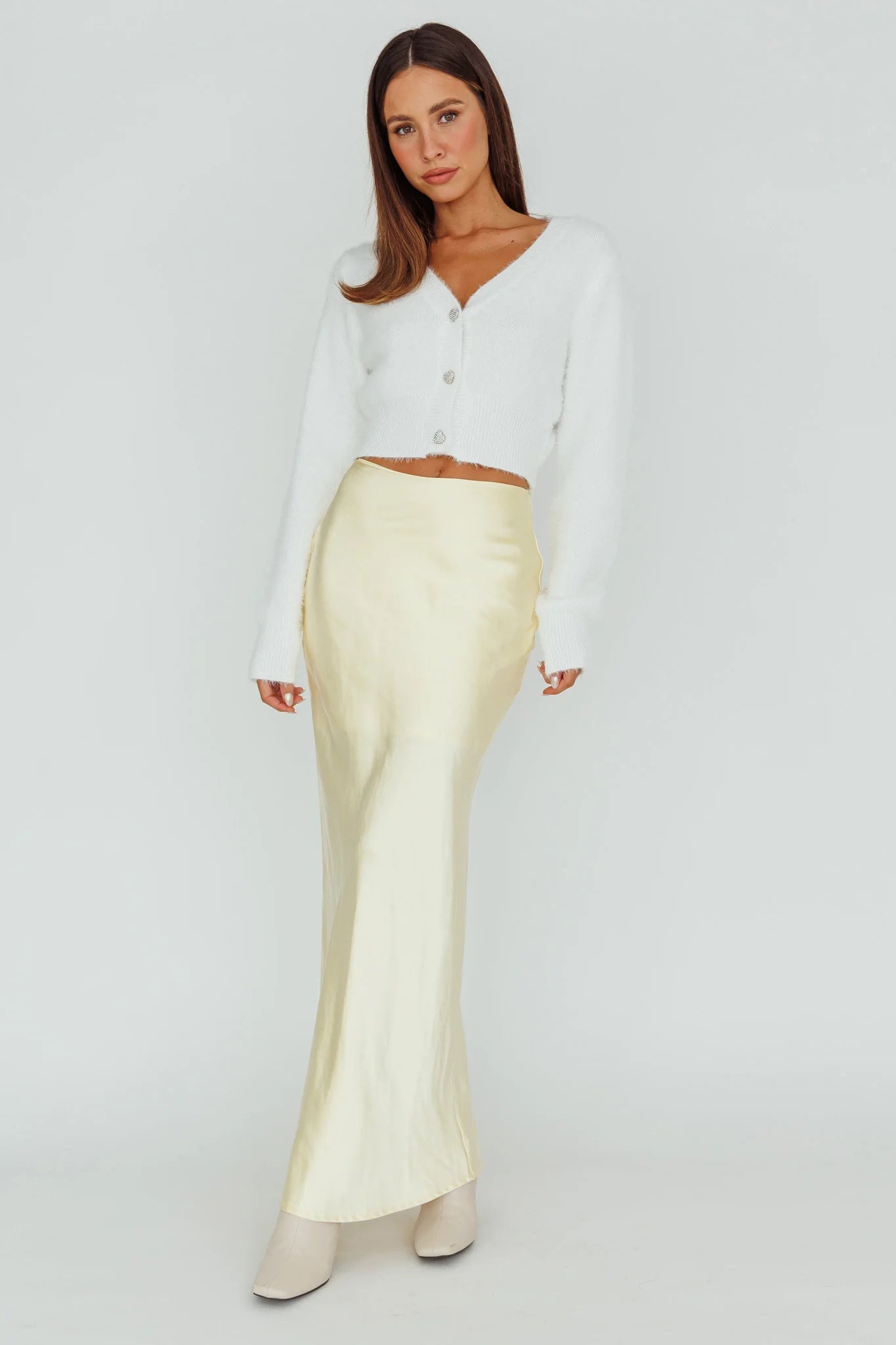 Chica Dulce Heart Button Knit Crop Top Cream