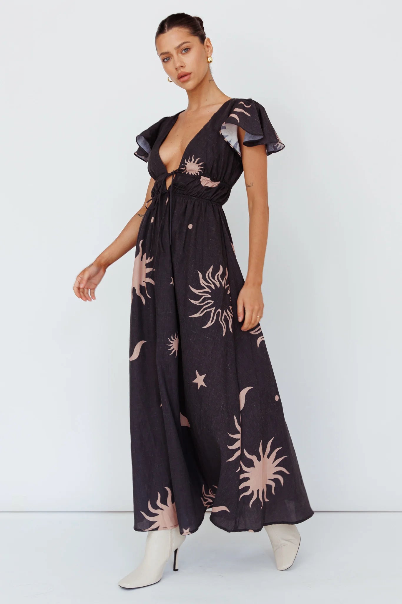 Carnivale Angel Sleeve Maxi Dress Black/Beige