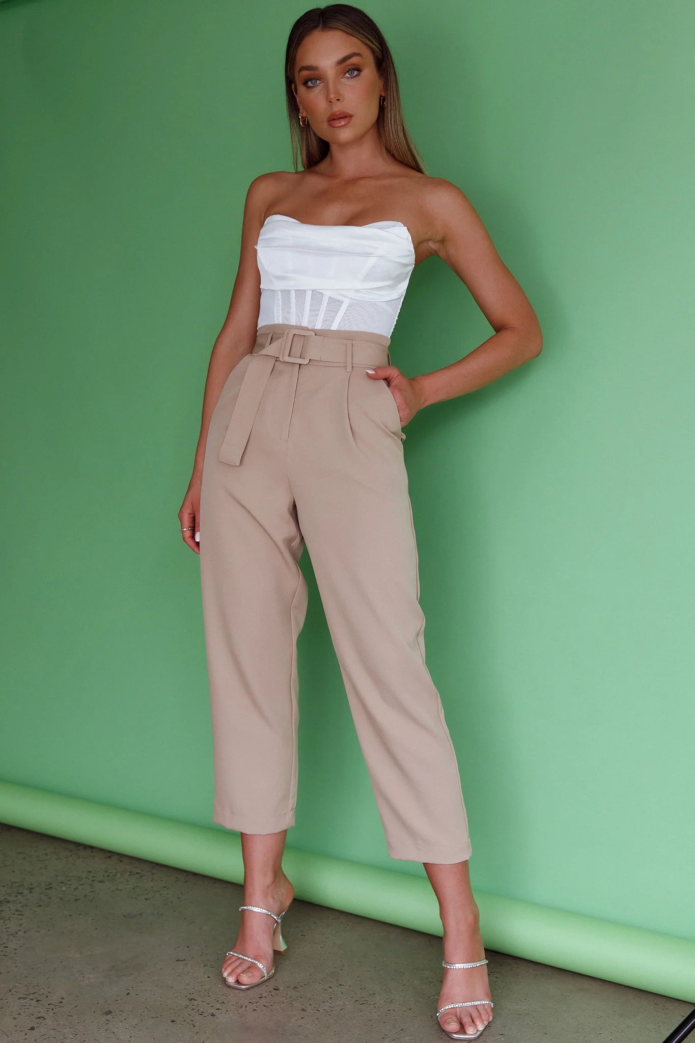 Chance Encounter Straight Leg Pants Latte
