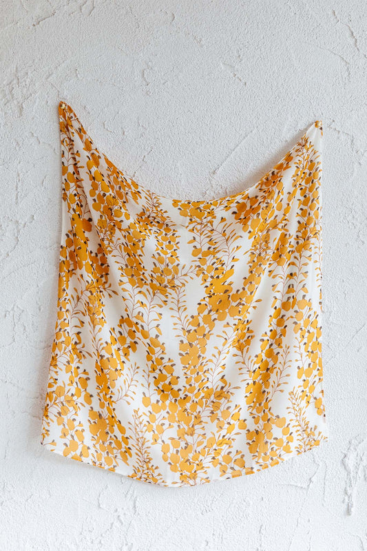 Sundaze Square Scarf Botanic Yellow