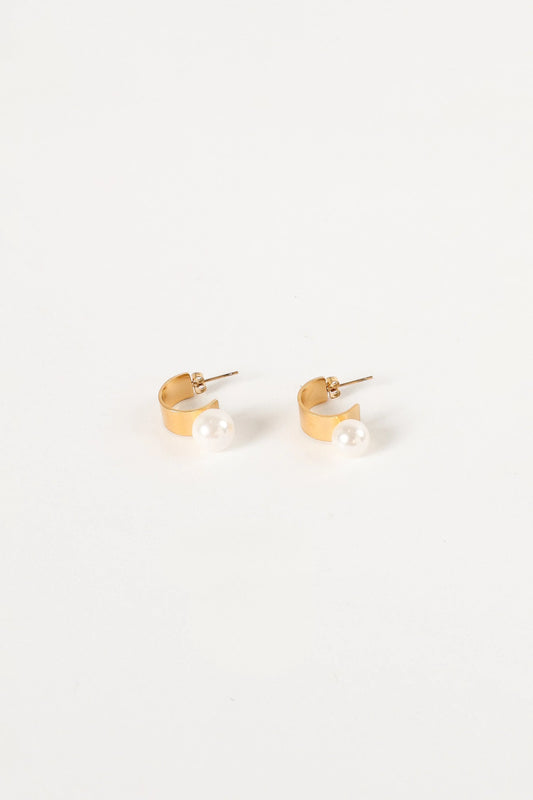 Callie Pearl Hoop Earrings - Gold