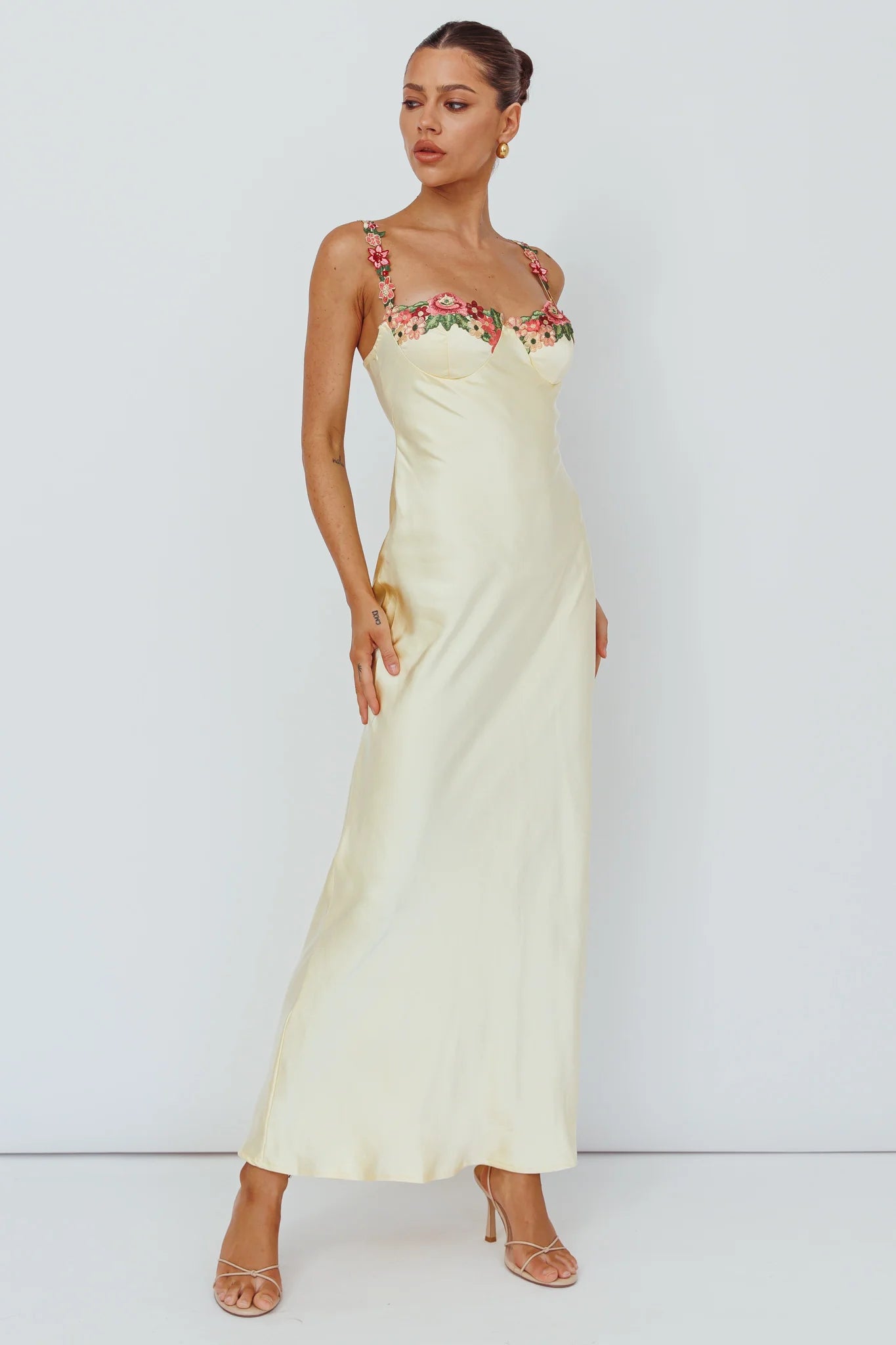 Rose Garden Floral Applique Midi Dress Yellow