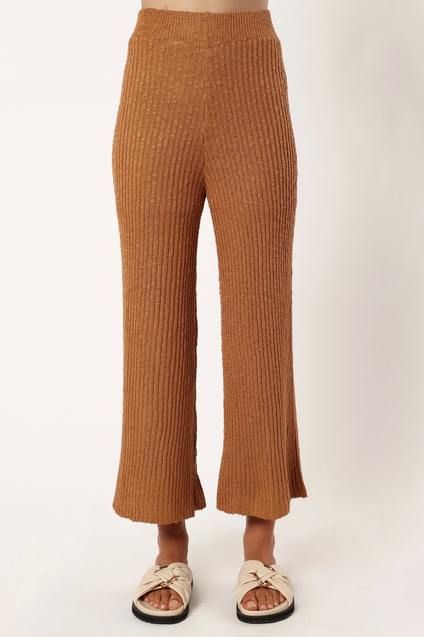 Anna Knitted Set - Brown