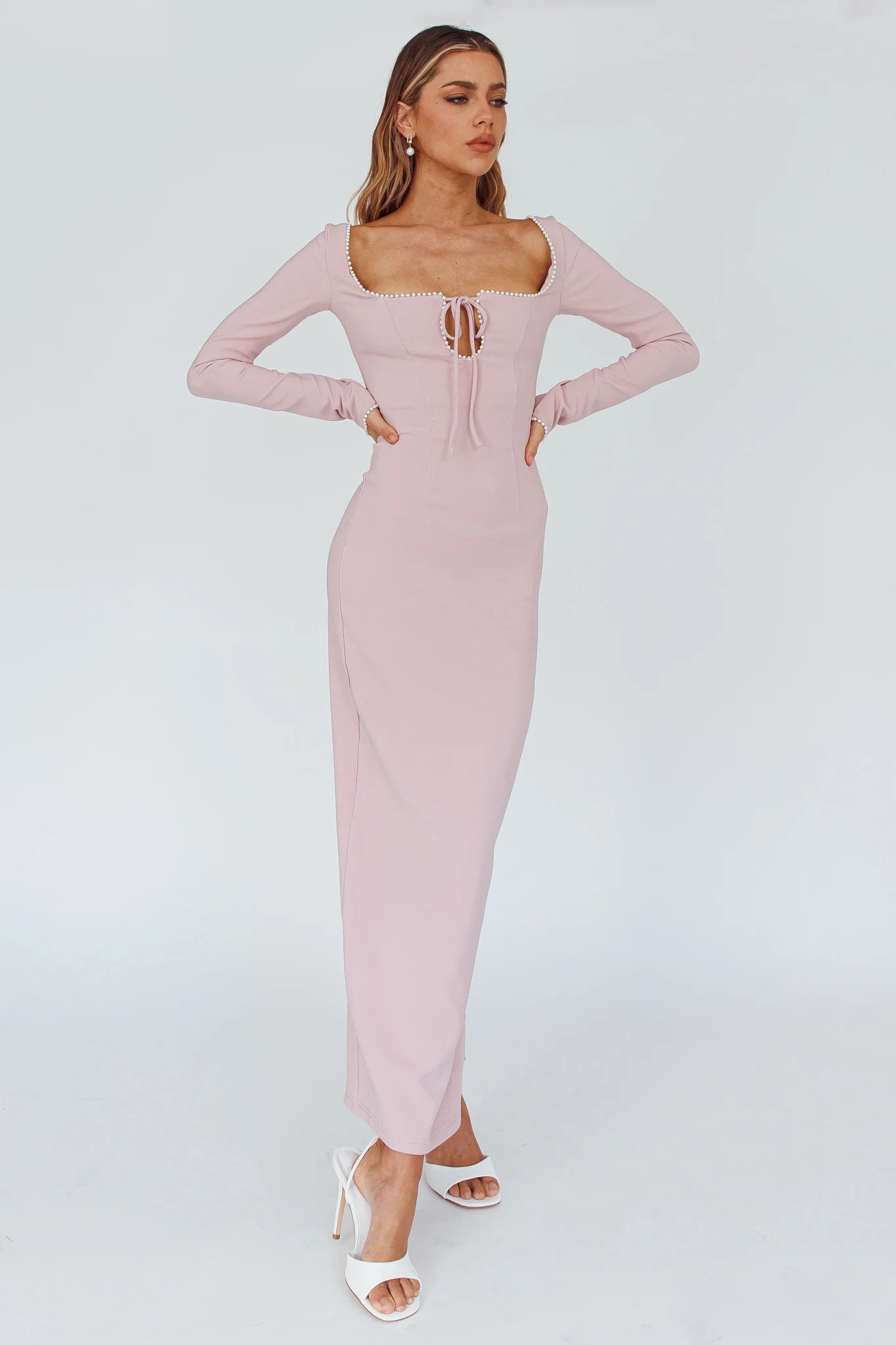 Samantha Pearl Detailing Midi Dress Blush