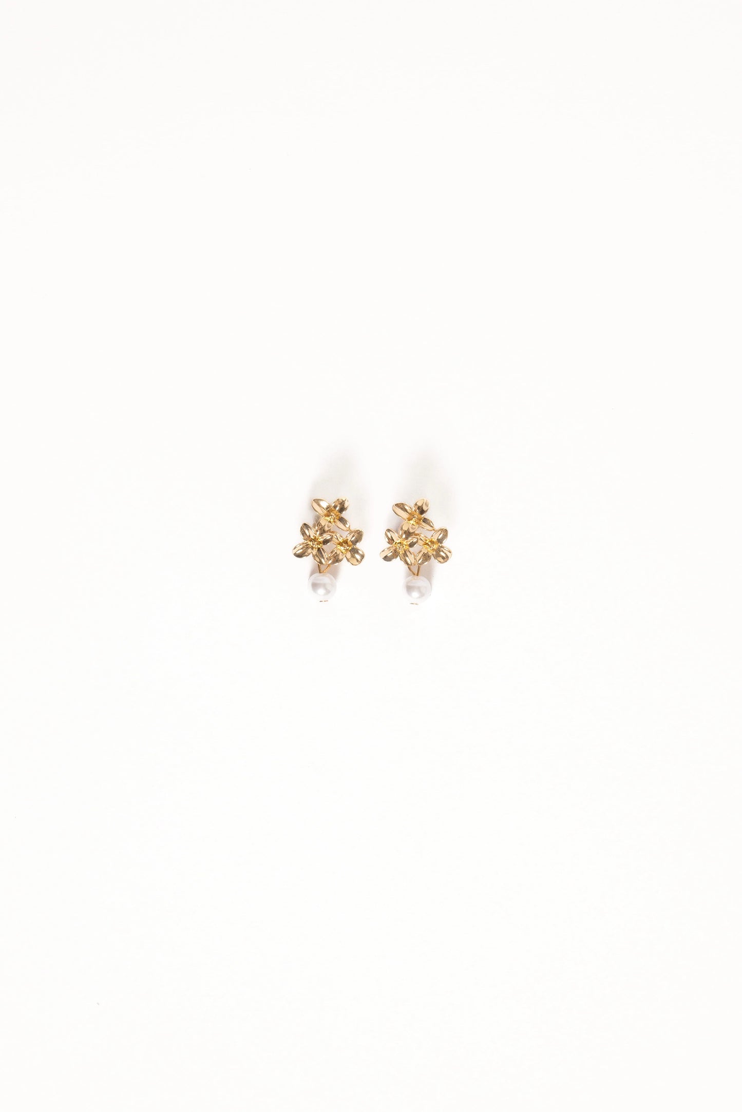 Amani Earrings - Gold/Pearl