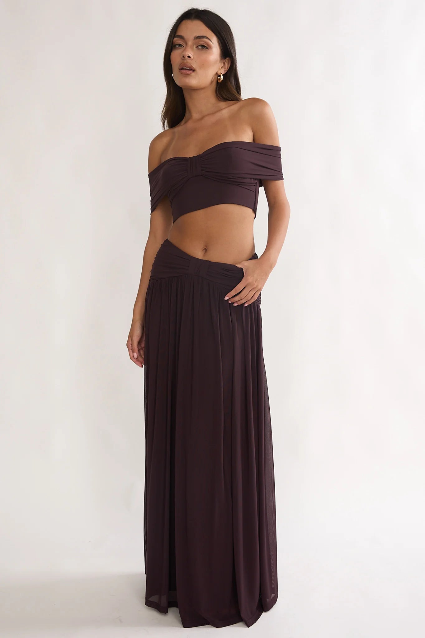 Farela Off-Shoulder Crop Top Coffee