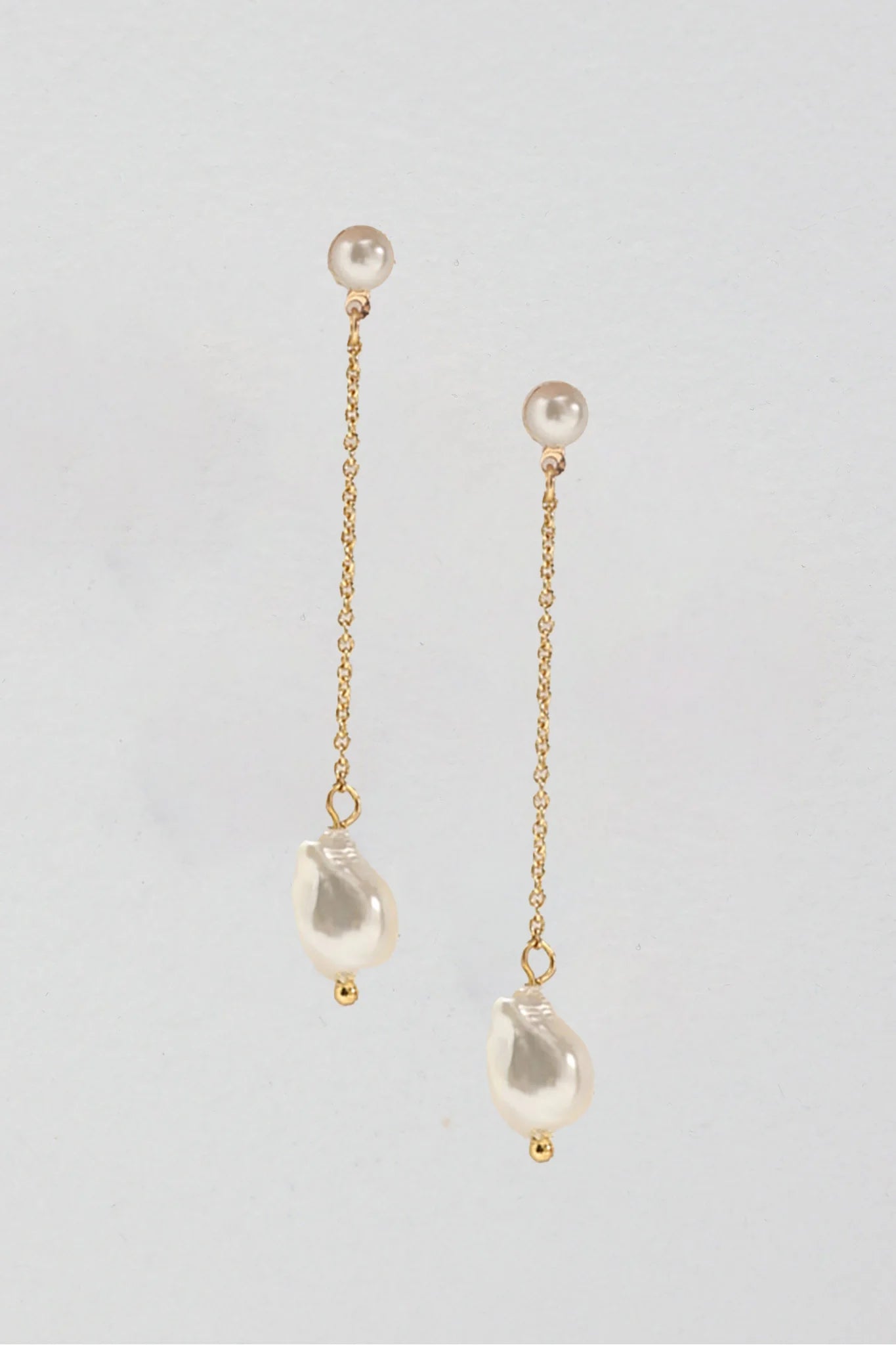 Rosamund Pearl Drop Earrings Gold
