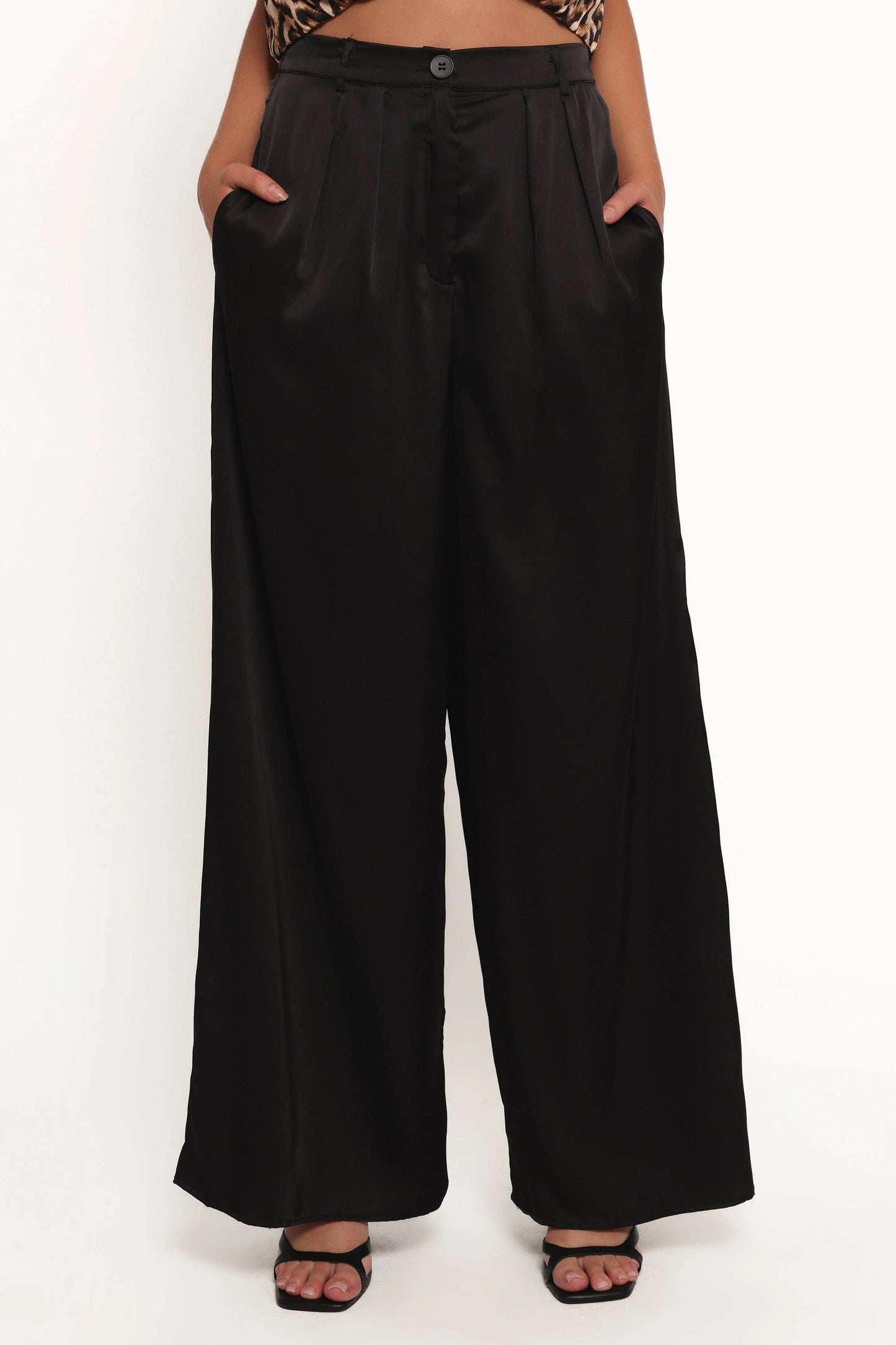 Harlow Two Piece Set - Tan Black